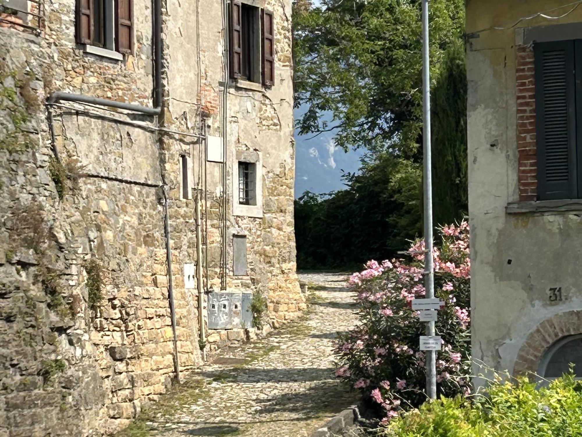 Il Giardino Di Berbech Citta Alta - Castagno Lägenhet Bergamo Exteriör bild